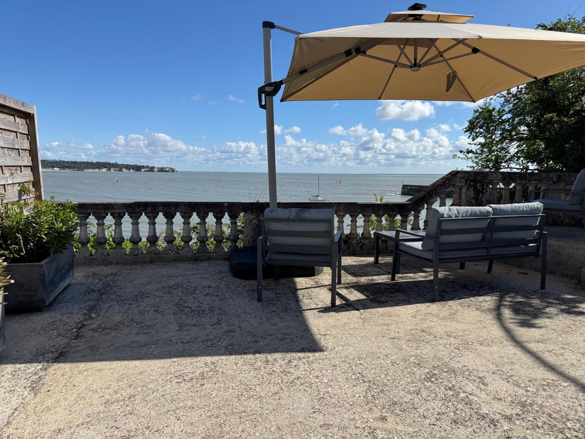 Villa Tousvents サン・ジョルジュ・ド・ディドンヌ エクステリア 写真